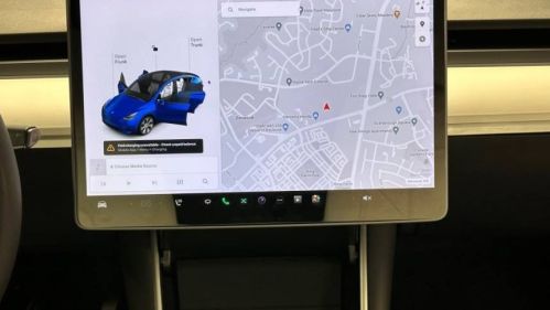 2021 Tesla Model Y 5YJYGDEE9MF071358