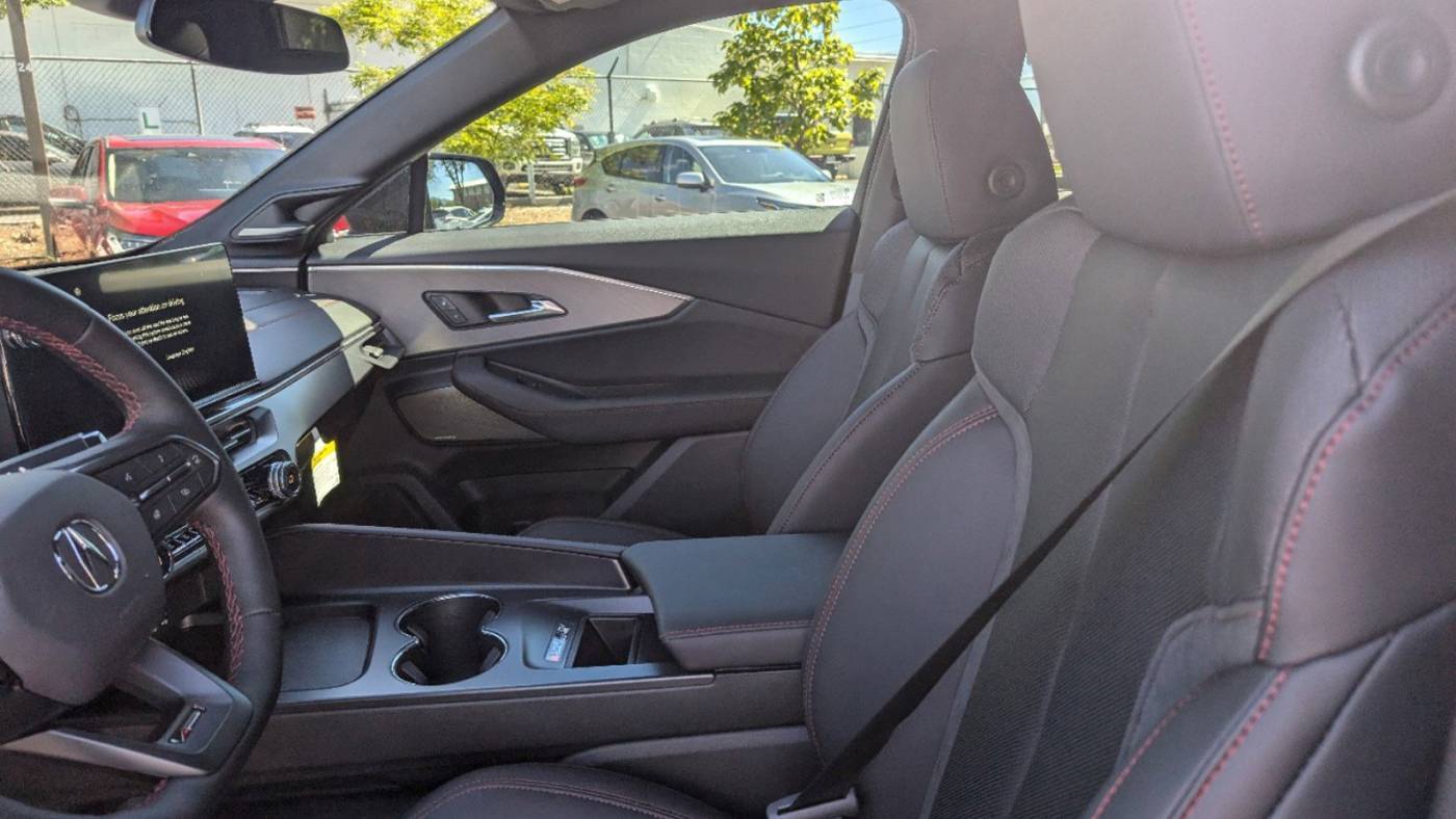 2024 Acura ZDX 4W5KHNRL1RZ506573