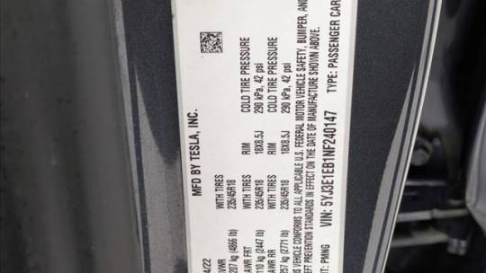 2022 Tesla Model 3 5YJ3E1EB1NF240147