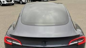 2022 Tesla Model 3 5YJ3E1EB4NF295059