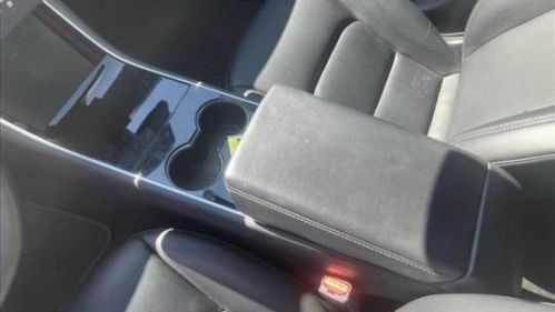 2019 Tesla Model 3 5YJ3E1EBXKF528745