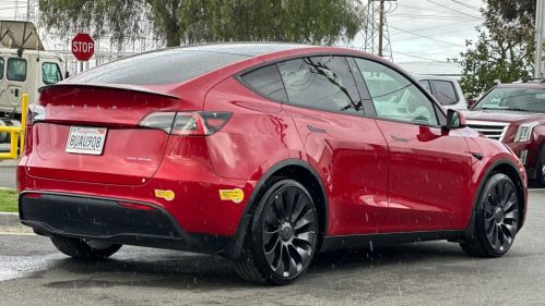 2021 Tesla Model Y 5YJYGDEE8MF088409