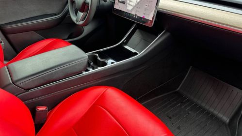 2021 Tesla Model Y 5YJYGDEE8MF088409