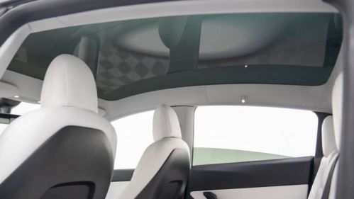2021 Tesla Model Y 5YJYGDEF2MF245098
