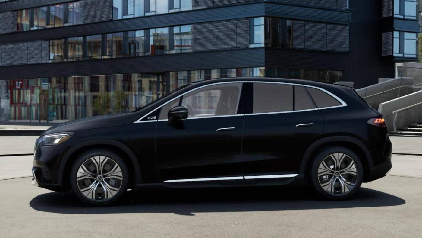2025 Mercedes EQE SUV 4JGGM2BB0SA062892