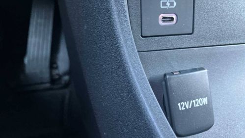 2024 Toyota bZ4X JTMAAAAA6RA038841