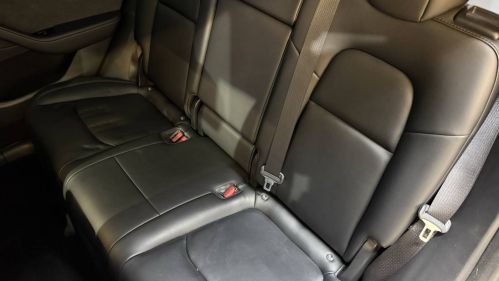 2021 Tesla Model Y 5YJYGDEE7MF084318