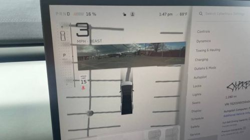 2024 Tesla Cybertruck 7G2CEHEE5RA042657