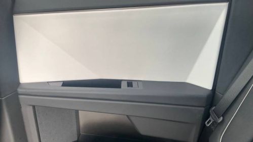 2024 Tesla Cybertruck 7G2CEHEE5RA042657