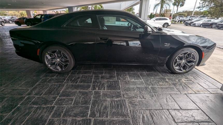 2025 Dodge Charger Daytona 2C3CDBCKXSR208958