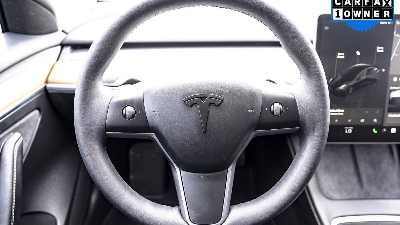2023 Tesla Model 3 5YJ3E1EA4PF596005