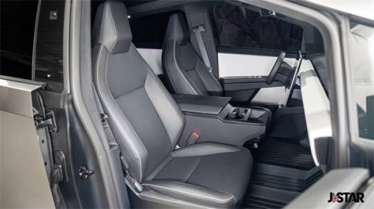 2024 Tesla Cybertruck - Images - 9