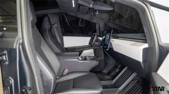2024 Tesla Cybertruck - Images - 10
