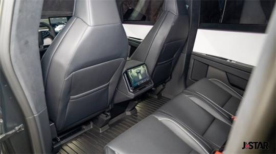 2024 Tesla Cybertruck - Images - 14