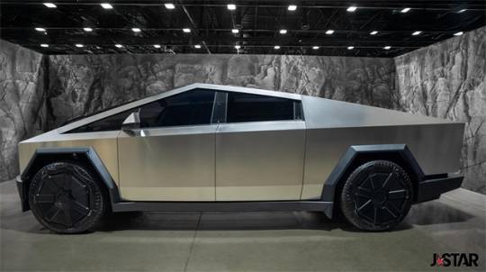 2024 Tesla Cybertruck - Images - 26