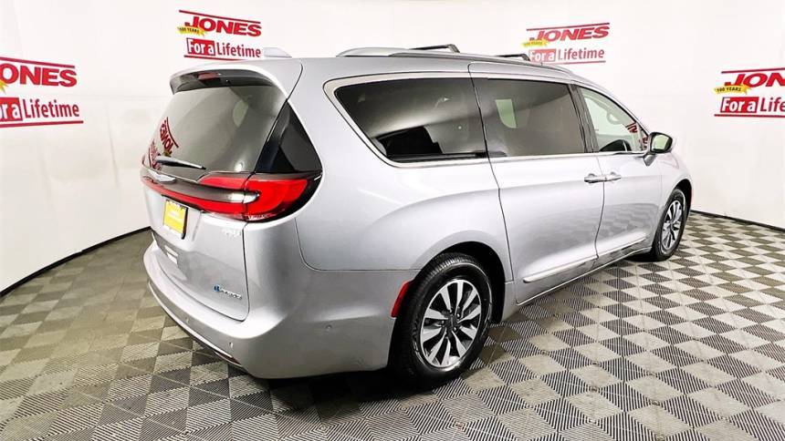 2021 Chrysler Pacifica 2C4RC1S76MR563015