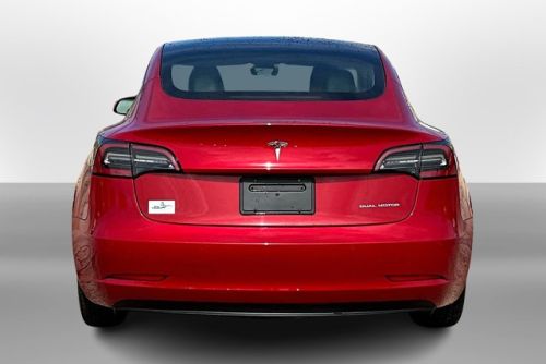 2022 Tesla Model 3 5YJ3E1EB9NF113744
