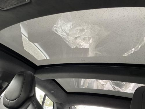 2018 Tesla Model S 5YJSA1E24JF261107