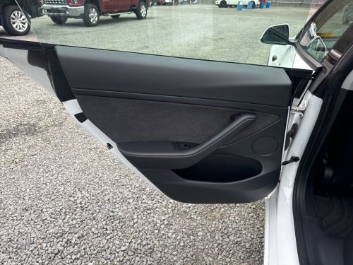 2021 Tesla Model 3 5YJ3E1EA2MF042330