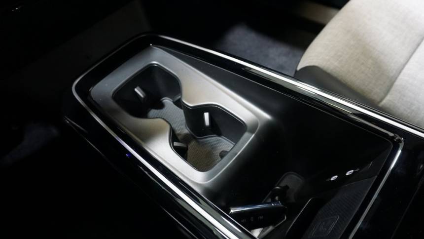 2025 Volkswagen ID.4 1V2DSPE87SC004257