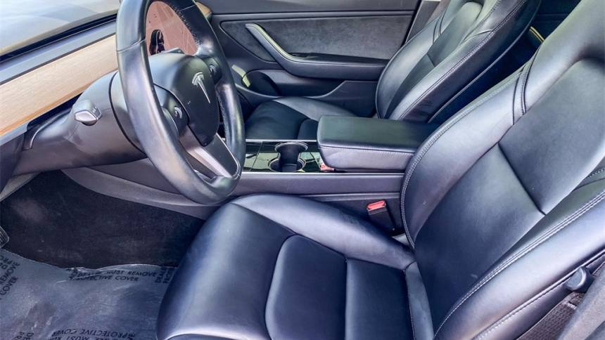 2018 Tesla Model 3 5YJ3E1EAXJF047898