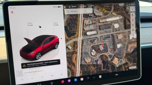 2024 Tesla Model Y 7SAYGDEE9RA227938