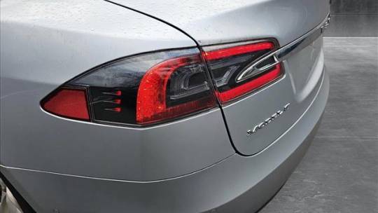 2017 Tesla Model S 5YJSA1E29HF212222