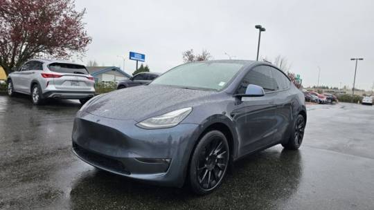 2022 Tesla Model Y 7SAYGDEE4NF370129