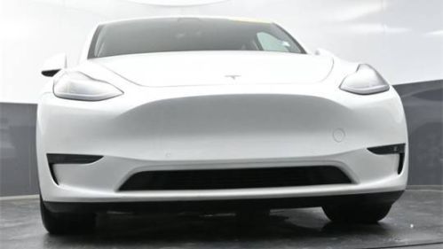 2020 Tesla Model Y 5YJYGDEE7LF017099