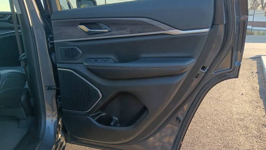 2023 Jeep Grand Cherokee 1C4RJYB66PC648987