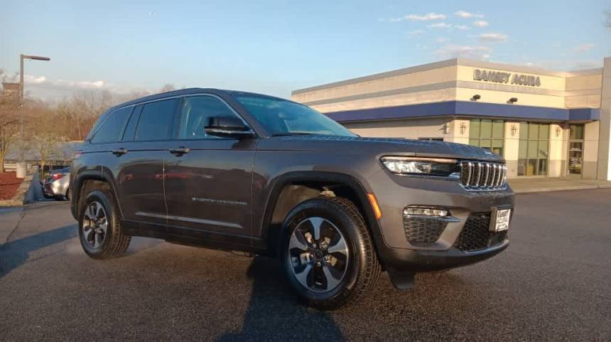 2023 Jeep Grand Cherokee 1C4RJYB66PC648987