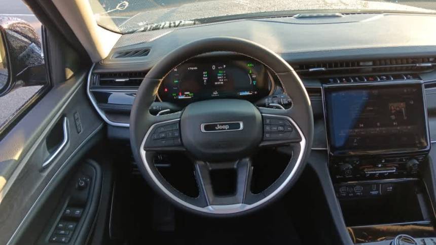 2023 Jeep Grand Cherokee 1C4RJYB66PC648987