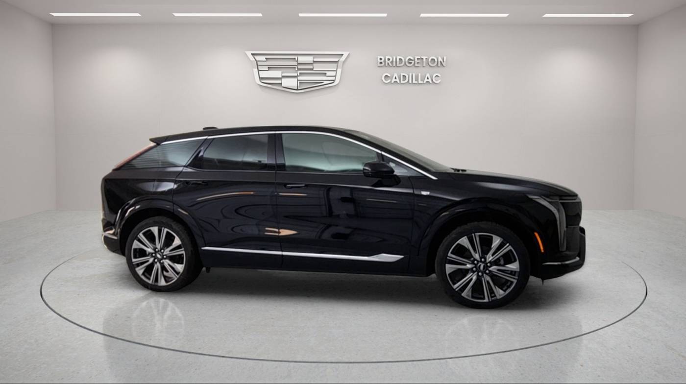2025 Cadillac OPTIQ 3GYK3DMR5SS161126