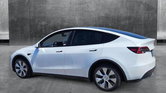 2022 Tesla Model Y 7SAYGDEEXNF361841