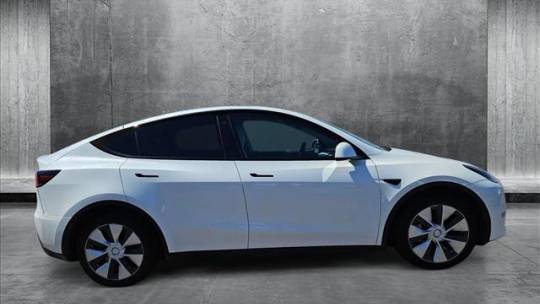 2022 Tesla Model Y 7SAYGDEEXNF361841