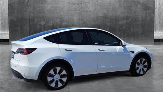2022 Tesla Model Y 7SAYGDEEXNF361841