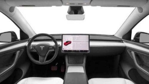 2024 Tesla Model Y 7SAYGDEE9RA256825