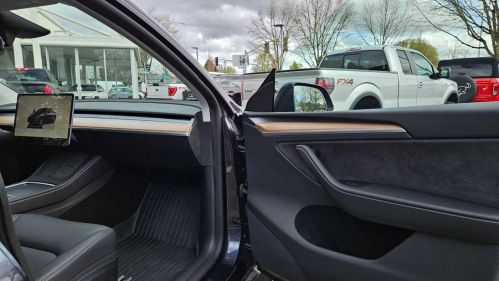 2024 Tesla Model Y 7SAYGDEE7RA218803