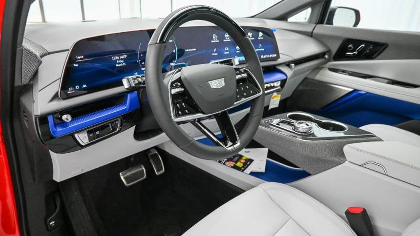 2025 Cadillac OPTIQ 3GYK3EMR3SS165164