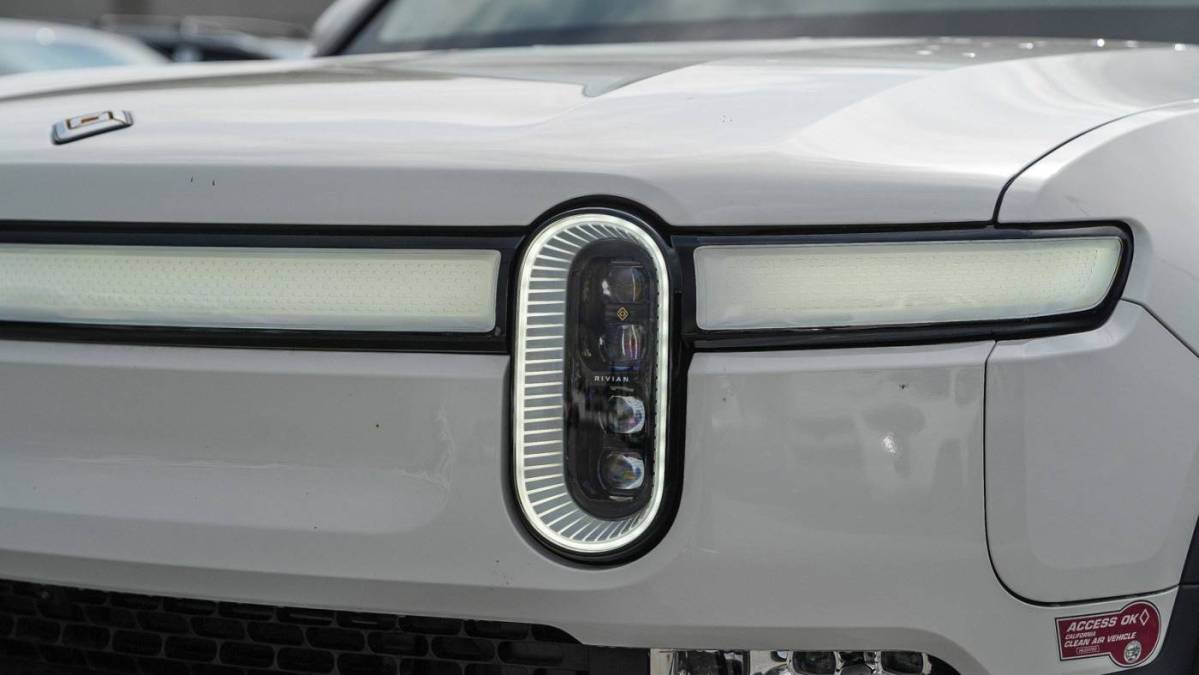 2023 Rivian R1S - Images - 4