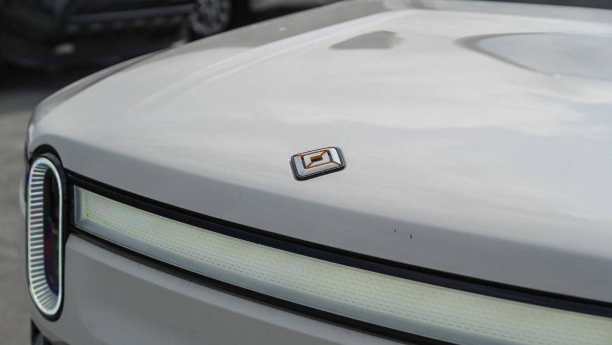 2023 Rivian R1S - Images - 5