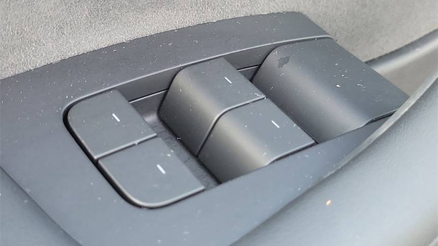 2023 Tesla Model Y 7SAYGDEE9PA040373