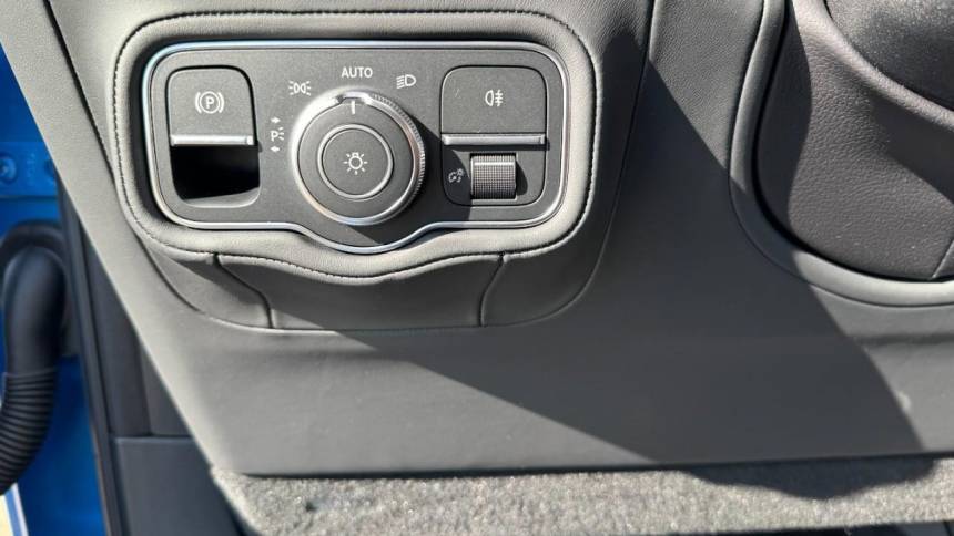2025 Mercedes Electric G-Class W1NWM0AB4SX026621