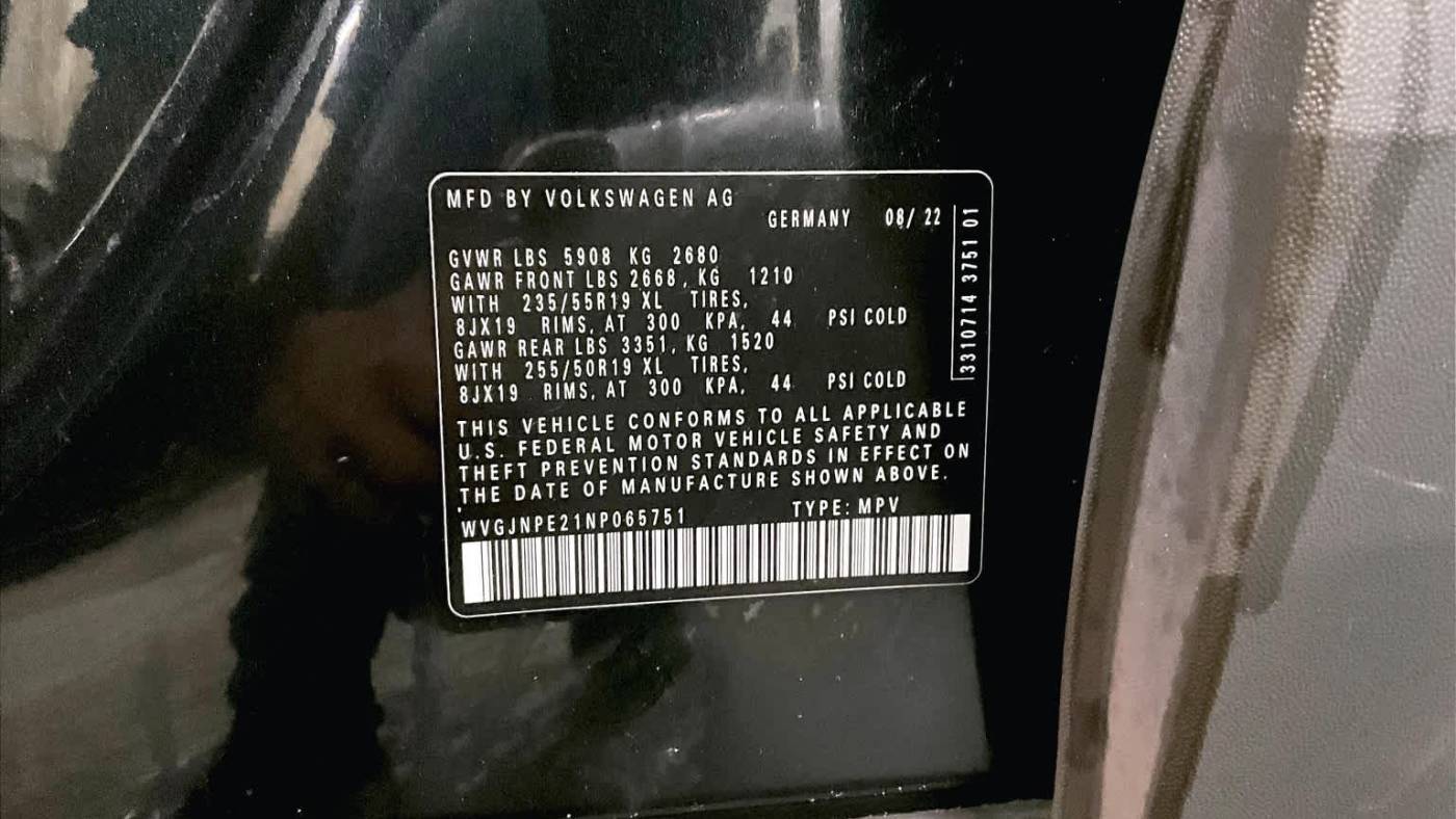 2022 Volkswagen ID.4 WVGJNPE21NP065751