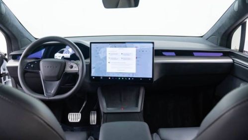 2022 Tesla Model X 7SAXCBE69NF342878
