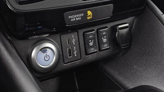 2021 Nissan LEAF 1N4AZ1CV7MC555819