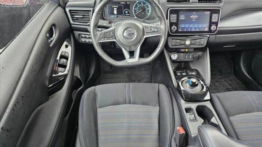 2021 Nissan LEAF 1N4AZ1CV7MC555819