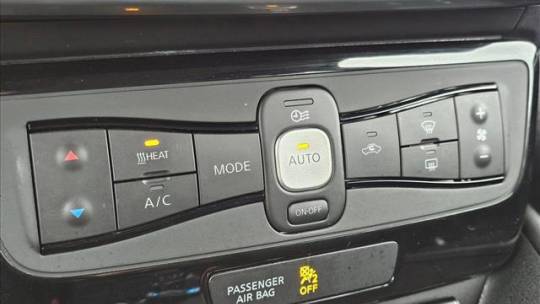 2021 Nissan LEAF 1N4AZ1CV7MC555819