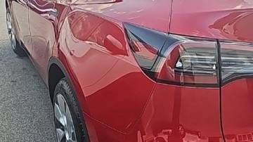 2023 Tesla Model Y 7SAYGDEE0PA200107