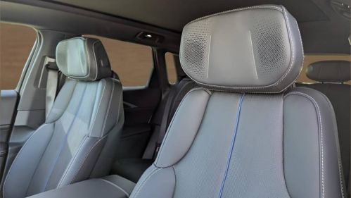 2025 Cadillac Lyriq 1GYKPRRL1SZ309457